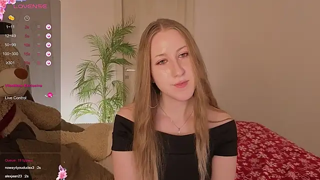 CassieReborn Adlı Modelin Canlı XXX Sohbeti