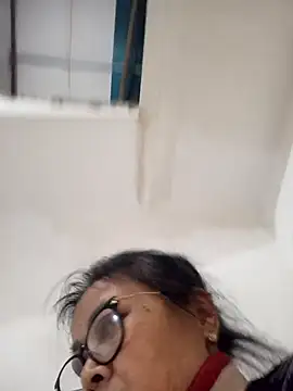 Hotestlove Chat XXX in diretta