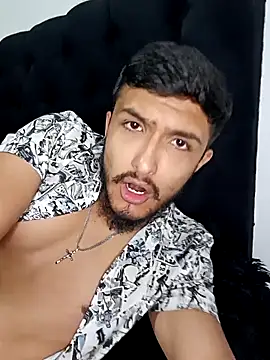 mosmar_20 Adlı Modelin Canlı XXX Sohbeti