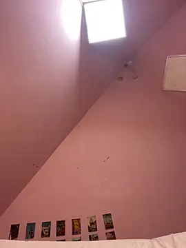 Chatroom XXX en direct de Rinamay_