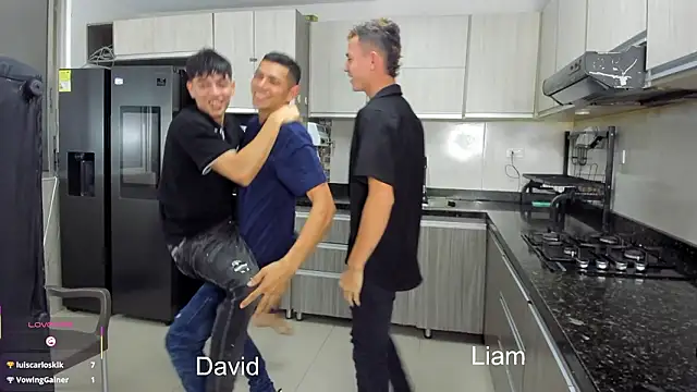 Chat XXX ao vivo de Voyeurism_guyss