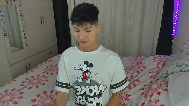 Dark_luckyyy Adlı Modelin Canlı XXX Sohbeti