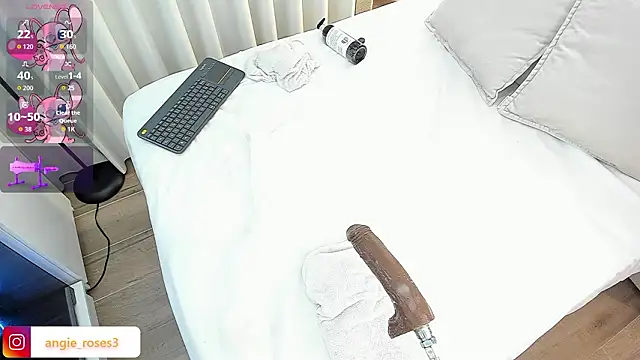 angiee_roses: απευθείας συνομιλία ΧΧΧ