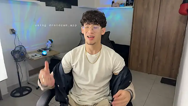 Kisan_Smith Live XXX Chat