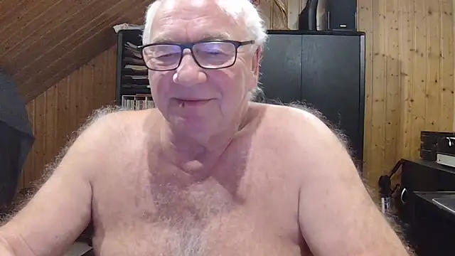 biggandybig Adlı Modelin Canlı XXX Sohbeti