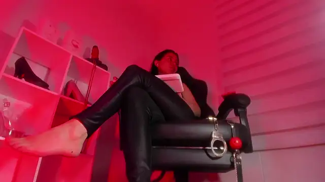 charlotte_joliedart Live XXX-Chat