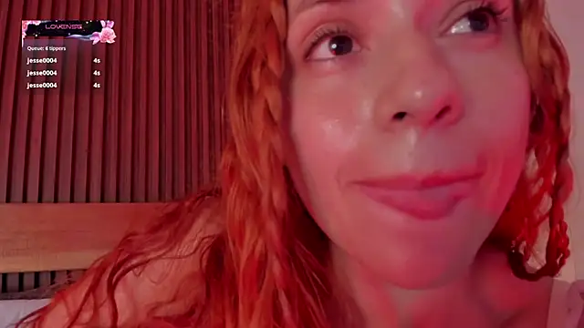 alliss_ginger_ Adlı Modelin Canlı XXX Sohbeti