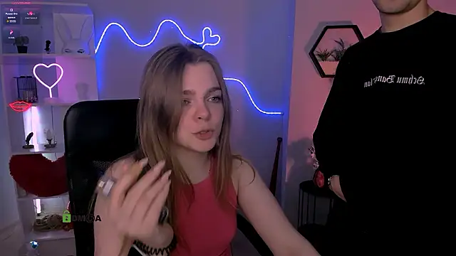 Онлайн чат XXX veronica_bubble