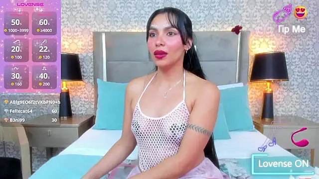 Chatroom XXX en direct de KoralBlum