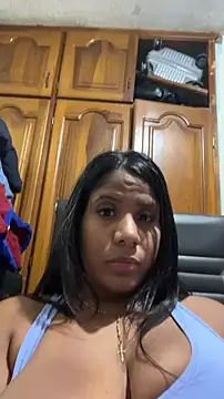 melanieebc: онлайн-секс-чат