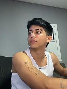 Thiago_Olsen Webcam show