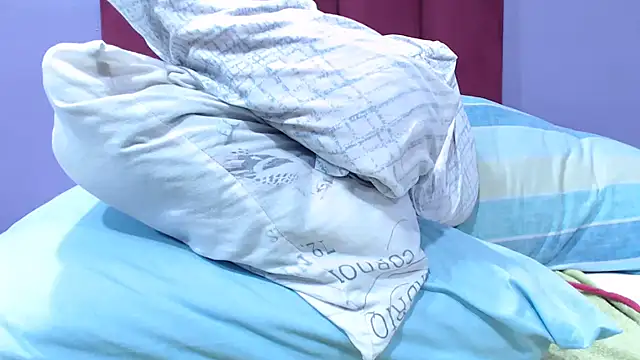 Онлайн чат XXX GiantTittts