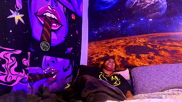 AutumnHart Adlı Modelin Canlı XXX Sohbeti