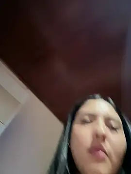 Sofia_Collins- Adlı Modelin Canlı XXX Sohbeti