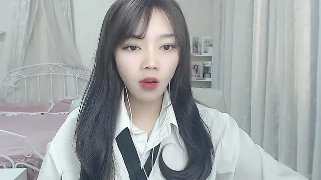 Romy-sweet Adlı Modelin Canlı XXX Sohbeti