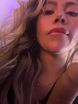 Онлайн чат XXX Ammy_Castro