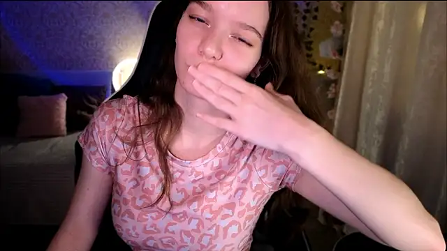 Pink__sun 即時 XXX 聊天