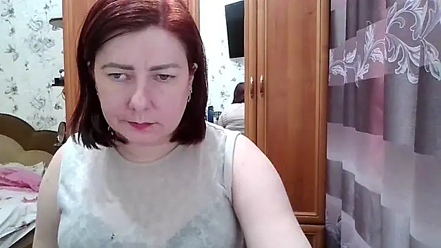 SophieNightAh Adlı Modelin Canlı XXX Sohbeti