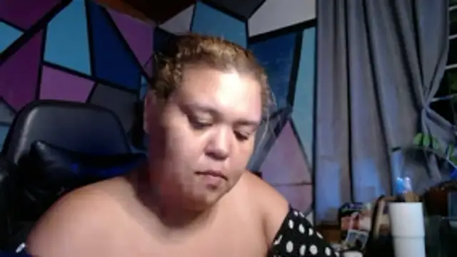 Онлайн чат XXX Sherlynn01