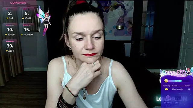 دردشة AriaGray الجنسية المباشرة