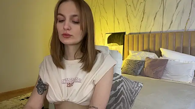 _Vikky_Moon_: онлайн-секс-чат