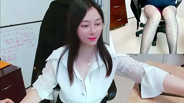 OL-Bai-Jie Adlı Modelin Canlı XXX Sohbeti