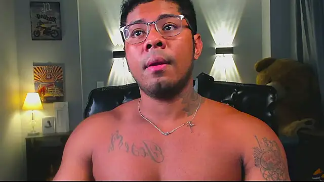 LEONHDZ Live XXX Chat