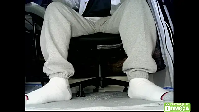 justshutupandwatch Chat XXX live