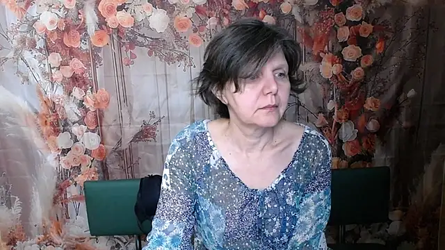 LunaDobra Obrolan Langsung XXX