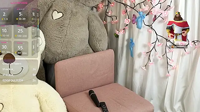 ViollaBloom live XXX chat