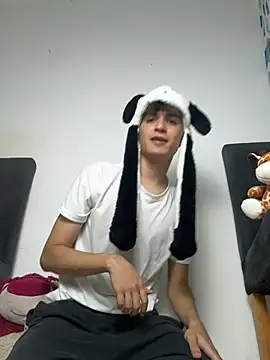 Naim_TheKing Live XXX-Chat