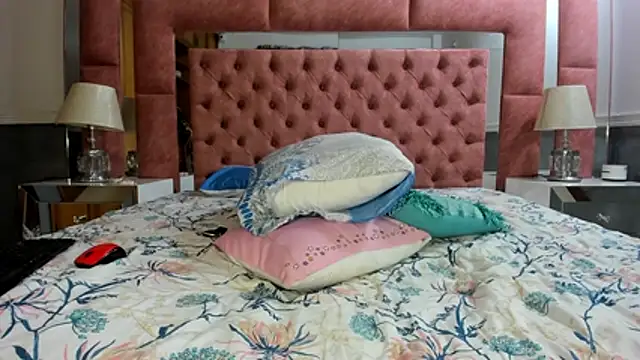 briana_wonder69xxx 现场XXX聊天