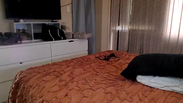 Arseralian live XXX chat