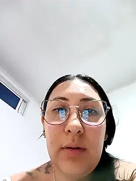 Chatroom XXX en direct de You-kitty2025