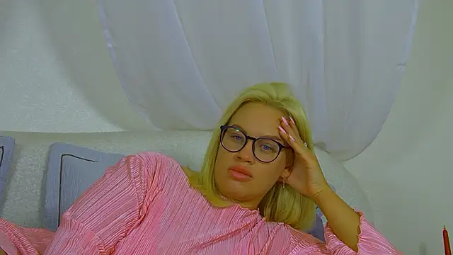 MariaNeumann's Live XXX Chat