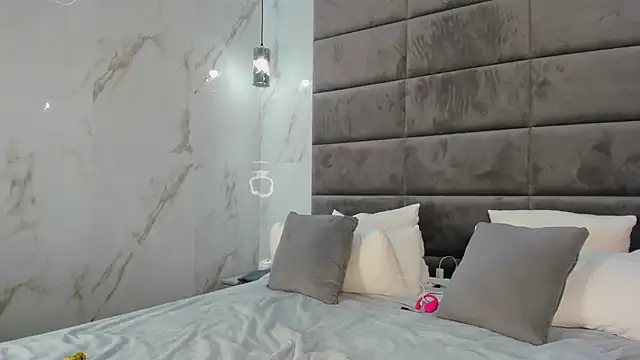 Nicole_Charm Live XXX-chat