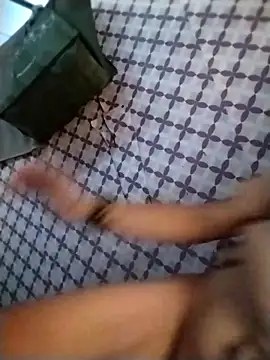 Yourbabyshane Adlı Modelin Canlı XXX Sohbeti