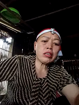 Agnes-baby Chat XXX live