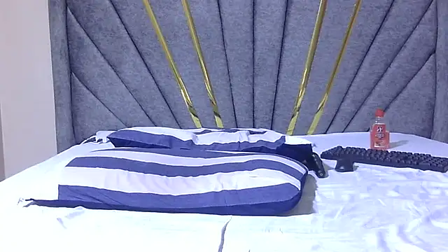 Chatroom XXX en direct de SHYNNYBLAQASS