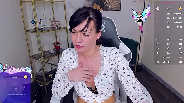 Julia__Frey 现场XXX聊天