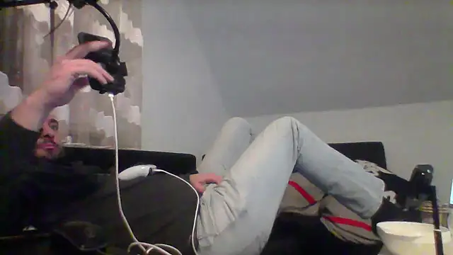 NewyorkDimi Adlı Modelin Web Kamerası Şovu