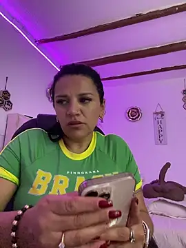 Chat XXX en directo de Milff_parkerrr