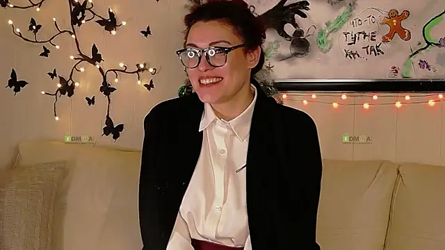 Alysta লাইভ XXX চ্যাট