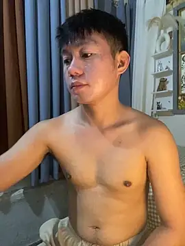 Živý XXX chat xshyboyx