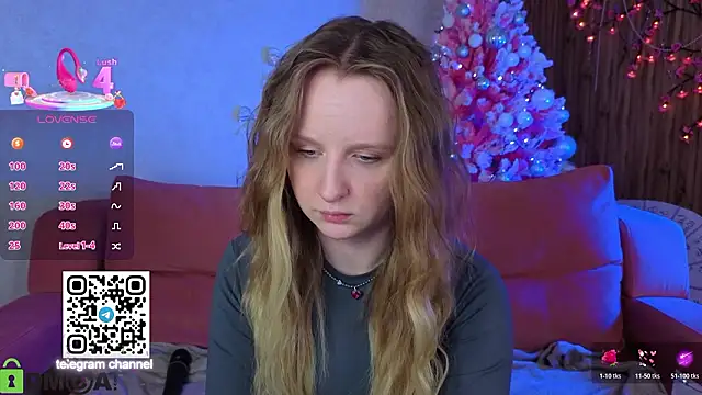 Rina_Panic লাইভ XXX চ্যাট