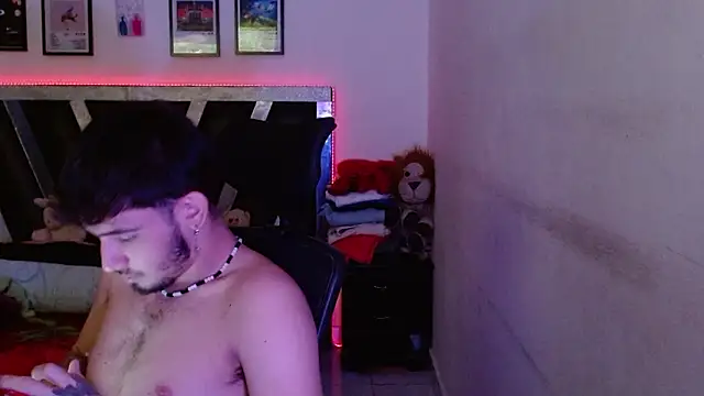 Živý XXX chat Sebasxxl12