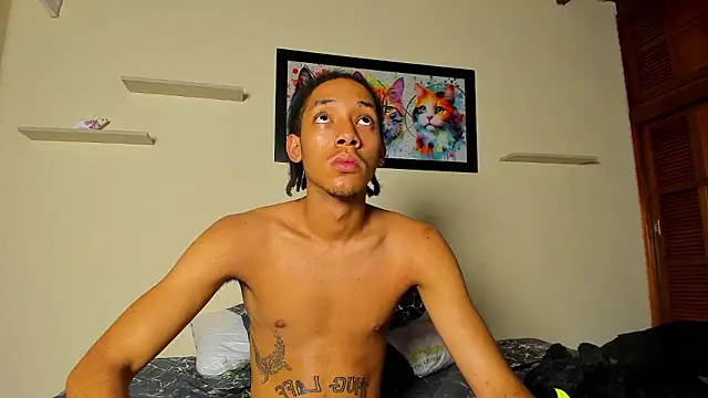 smith_66jr élő XXX-chatje