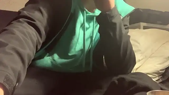 Chat +18 de CokeinFr ao vivo