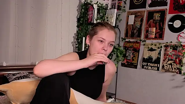 BevHanni Adlı Modelin Canlı XXX Sohbeti