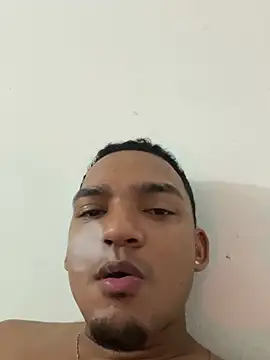 Živý XXX chat KleytonCollins